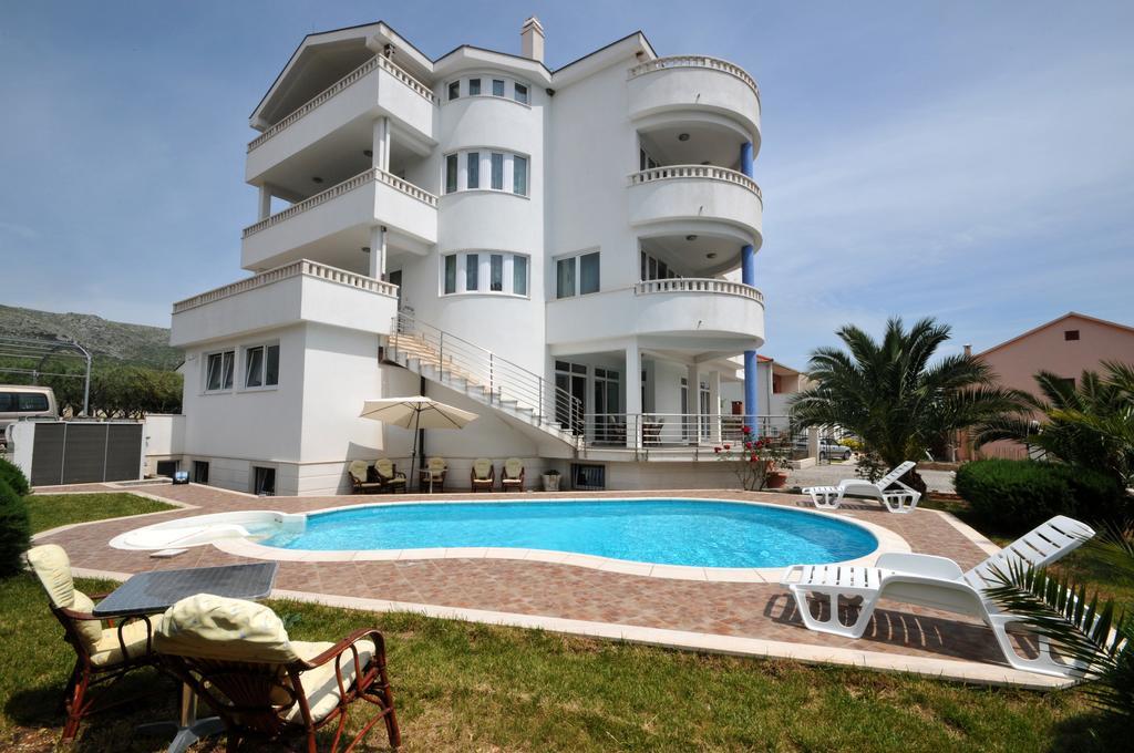Apartments Villa Lida Trogir Eksteriør billede