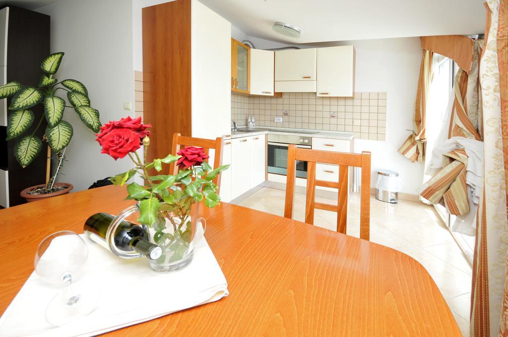 Apartments Villa Lida Trogir Eksteriør billede