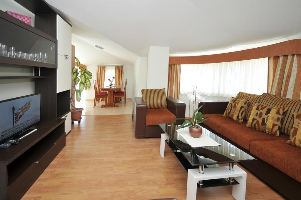 Apartments Villa Lida Trogir Eksteriør billede